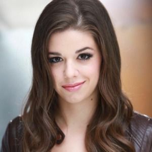 Meet your Posher, Adrianna